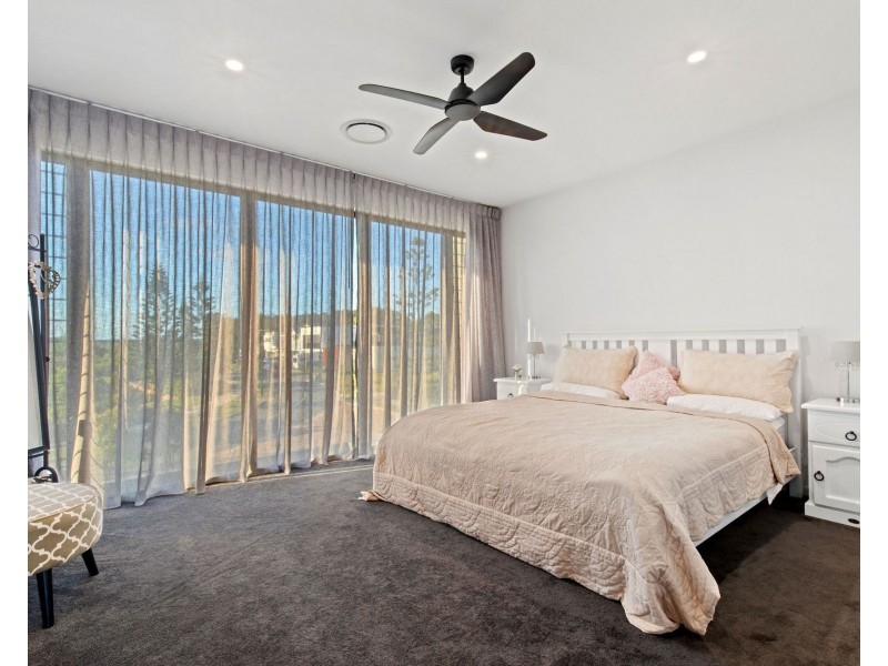 23 Marina View Drive, Pelican Waters QLD 4551