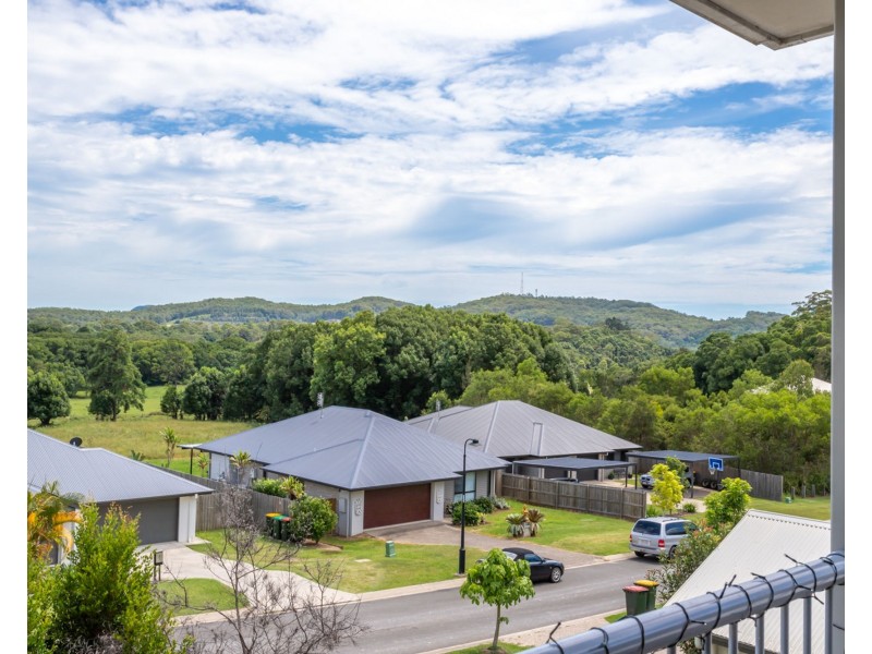 1/7 Esther Place, Nambour QLD 4560