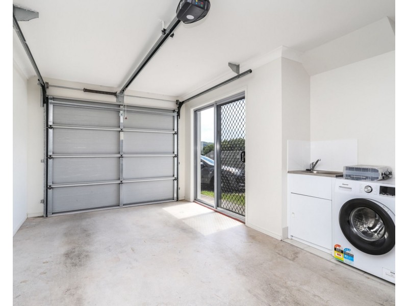 1/7 Esther Place, Nambour QLD 4560