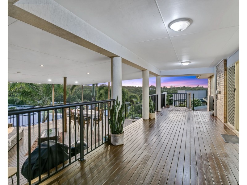 4 Regal Place, Aroona QLD 4551