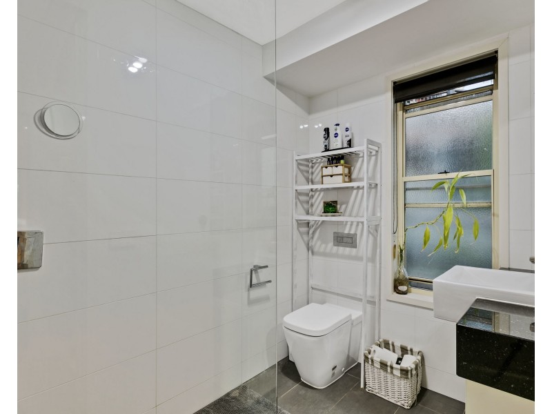 4 Regal Place, Aroona QLD 4551