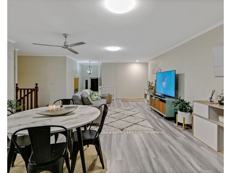 4 Regal Place, Aroona QLD 4551
