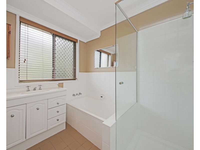118 Hardwood Road, Landsborough QLD 4550