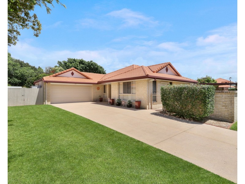 16 Investigator Place, Pelican Waters QLD 4551