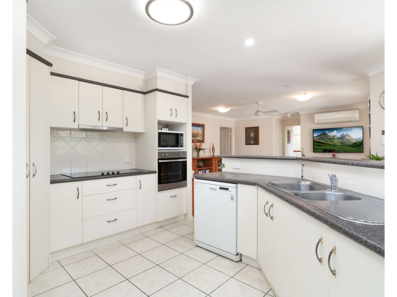 16 Investigator Place, Pelican Waters QLD 4551