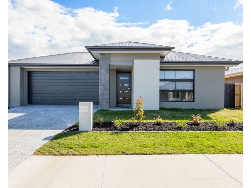 52 Ficus Drive, Palmview QLD 4553