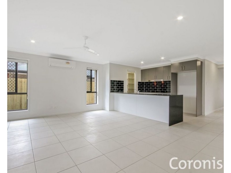 4 Periwinkle Street, Palmview QLD 4553