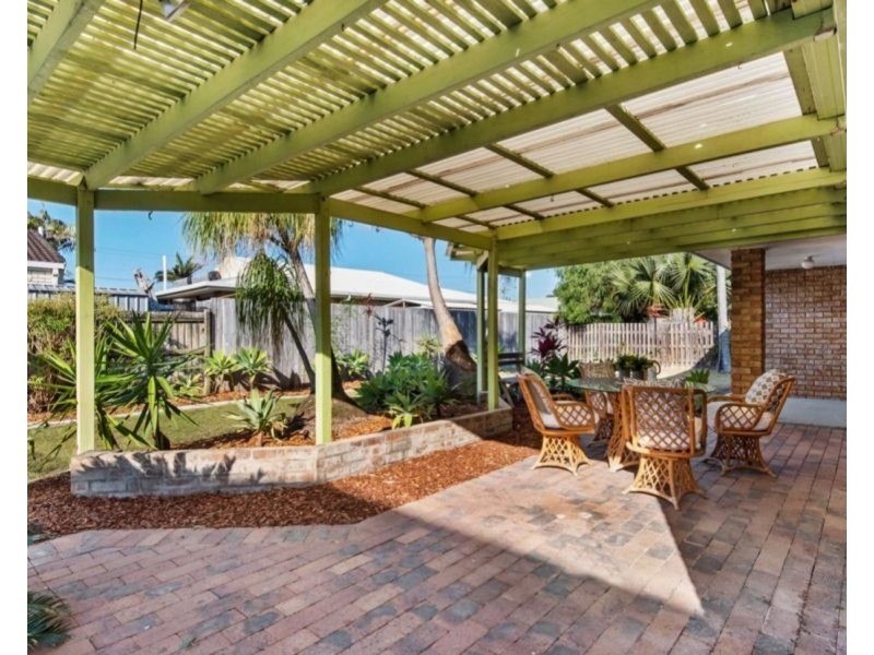 13 Arunta Street, Buddina QLD 4575