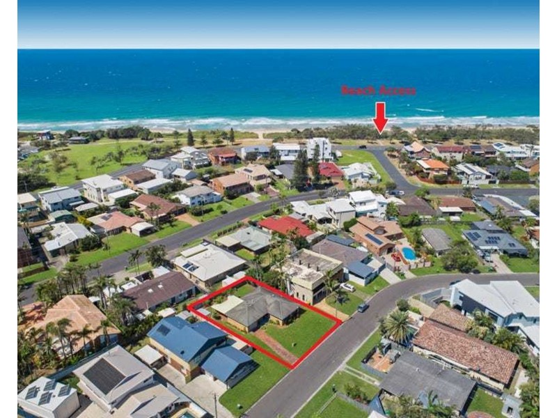 13 Arunta Street, Buddina QLD 4575