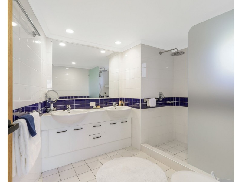 13/1 Raleigh Street, Golden Beach QLD 4551