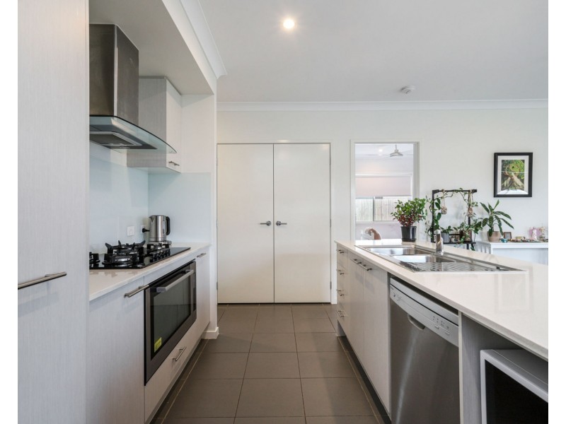 43 Amber Drive, Caloundra West QLD 4551