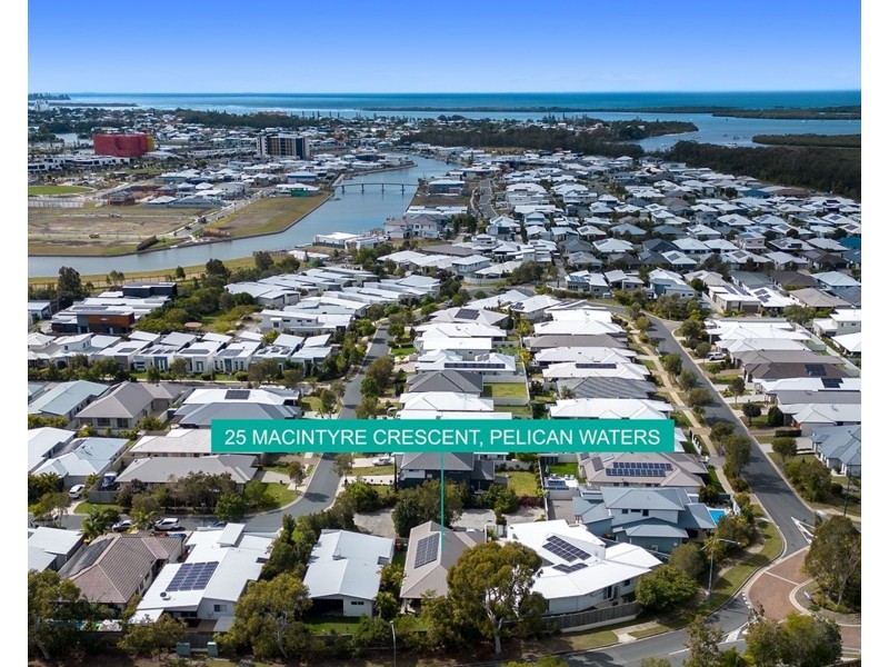 25 Macintyre Crescent, Pelican Waters QLD 4551