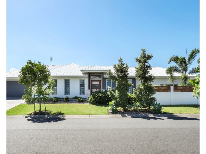 19 Sydney Avenue, Pelican Waters QLD 4551