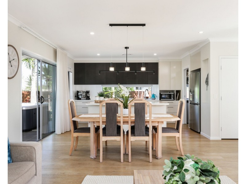 19 Sydney Avenue, Pelican Waters QLD 4551