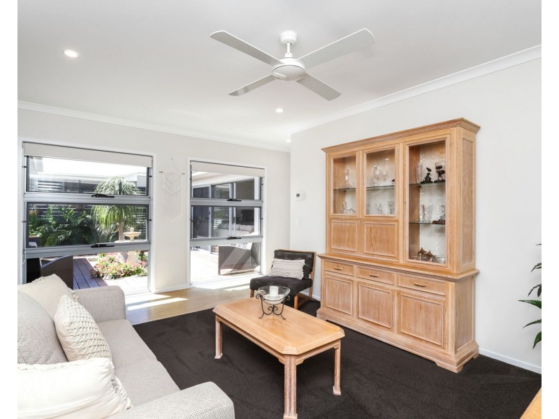 19 Sydney Avenue, Pelican Waters QLD 4551