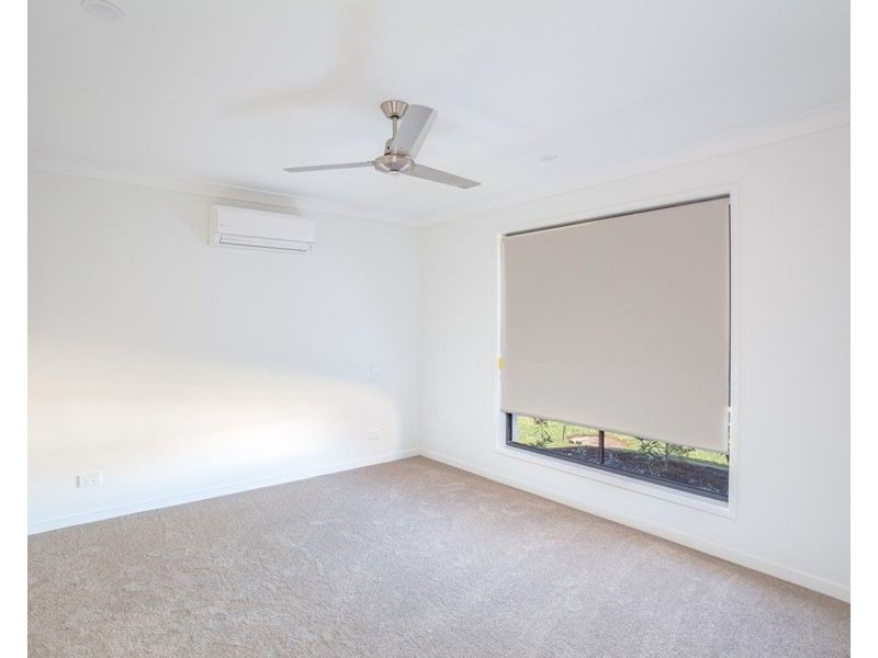 12 Balmoral Crescent, Southside QLD 4570