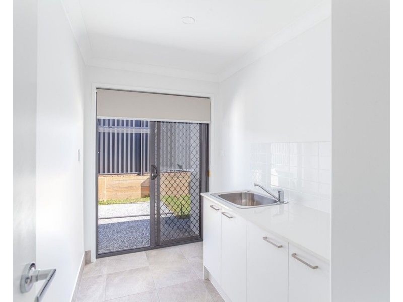 12 Balmoral Crescent, Southside QLD 4570