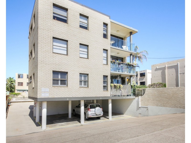 11/6-8 Alexandra Parade, Maroochydore QLD 4558