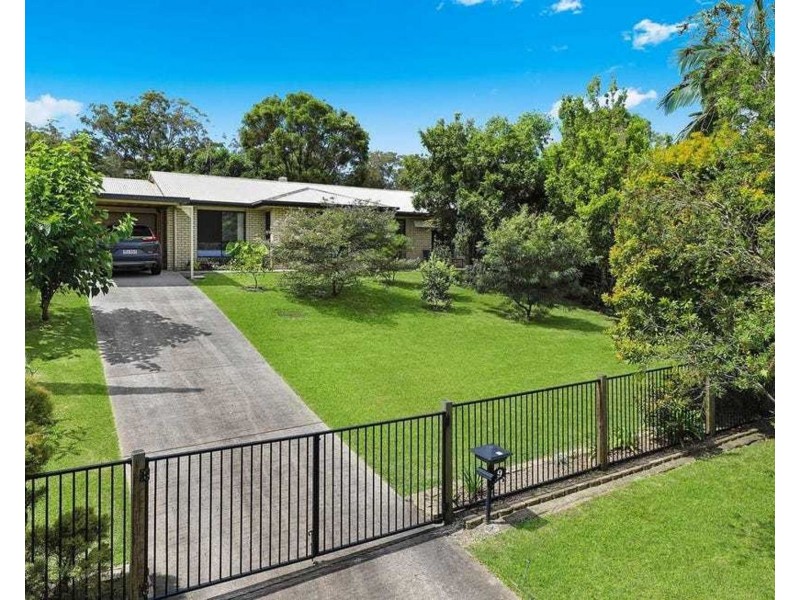 9 Olivia Court, Landsborough QLD 4550
