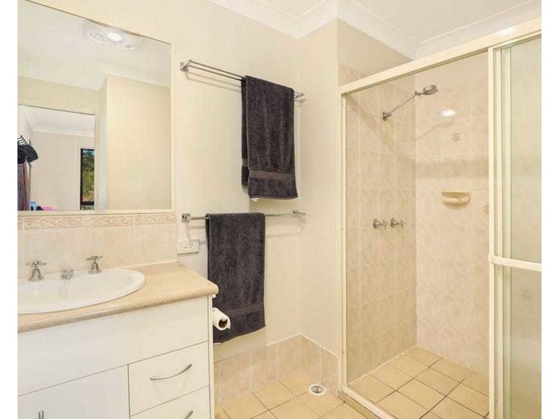 9 Olivia Court, Landsborough QLD 4550