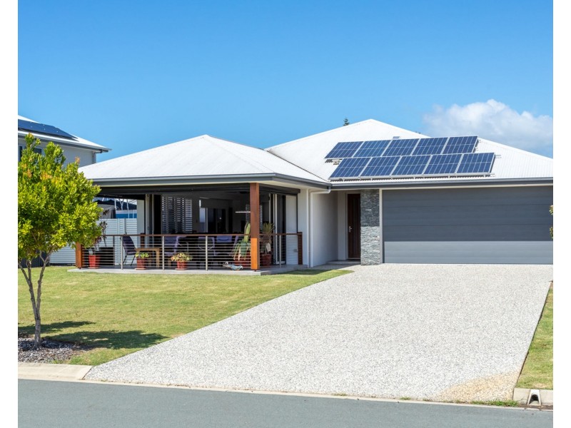 35 Marina View Drive, Pelican Waters QLD 4551