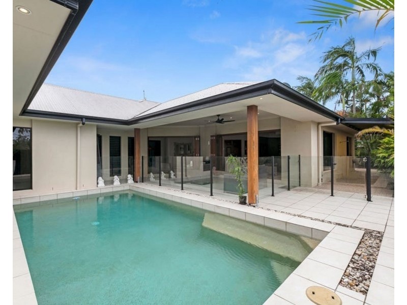 14 Ballinger Place, Pelican Waters QLD 4551