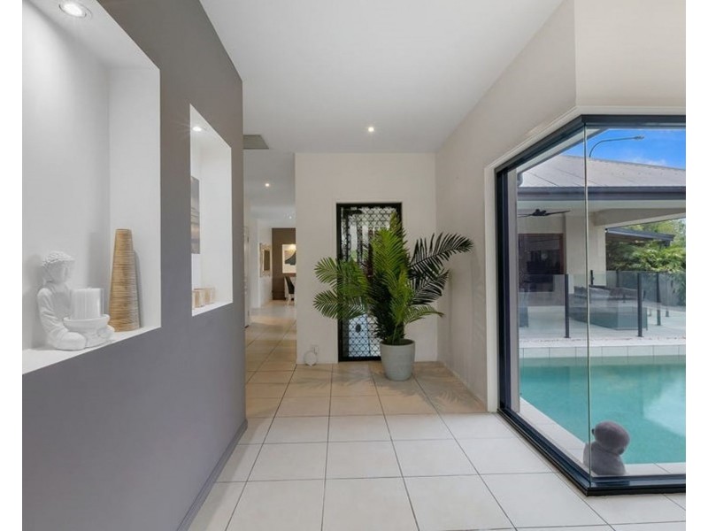 14 Ballinger Place, Pelican Waters QLD 4551