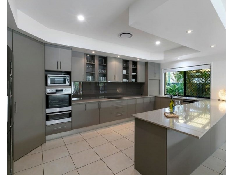 14 Ballinger Place, Pelican Waters QLD 4551