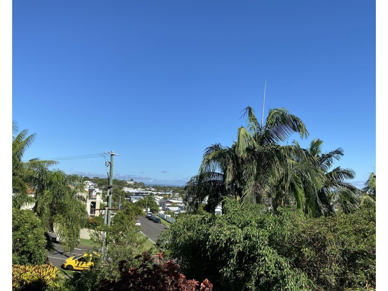 4/10-12 Buderim Avenue, Alexandra Headland QLD 4572