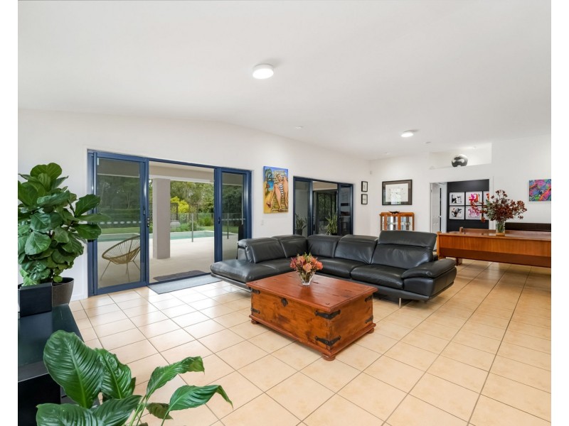 6 Kuthar Street, Pelican Waters QLD 4551