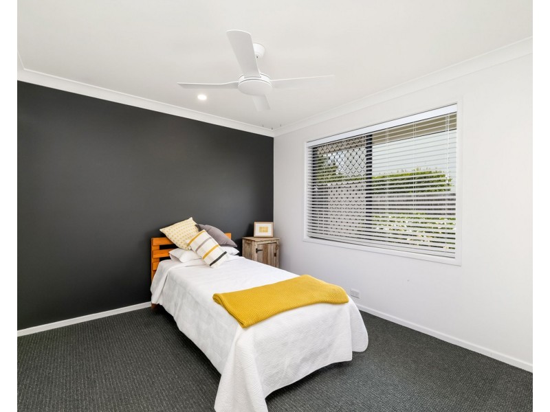 6 Kuthar Street, Pelican Waters QLD 4551