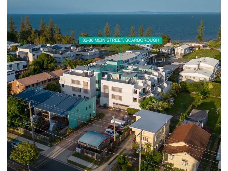 9/82-86 Mein Street, Scarborough QLD 4020