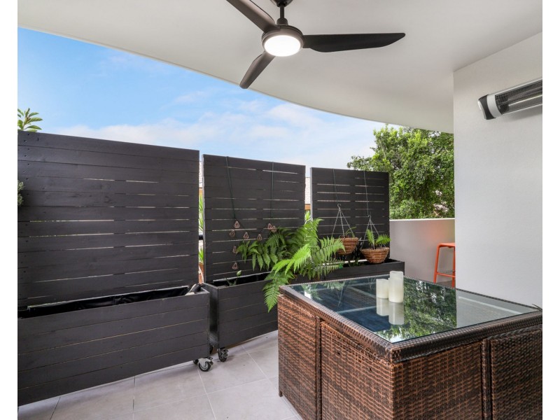 9/82-86 Mein Street, Scarborough QLD 4020