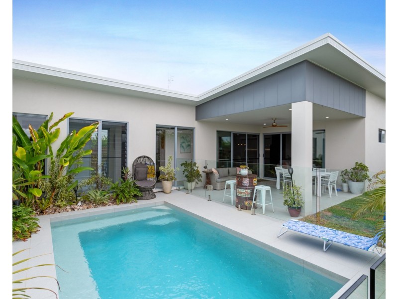 9 Warrego Drive, Pelican Waters QLD 4551