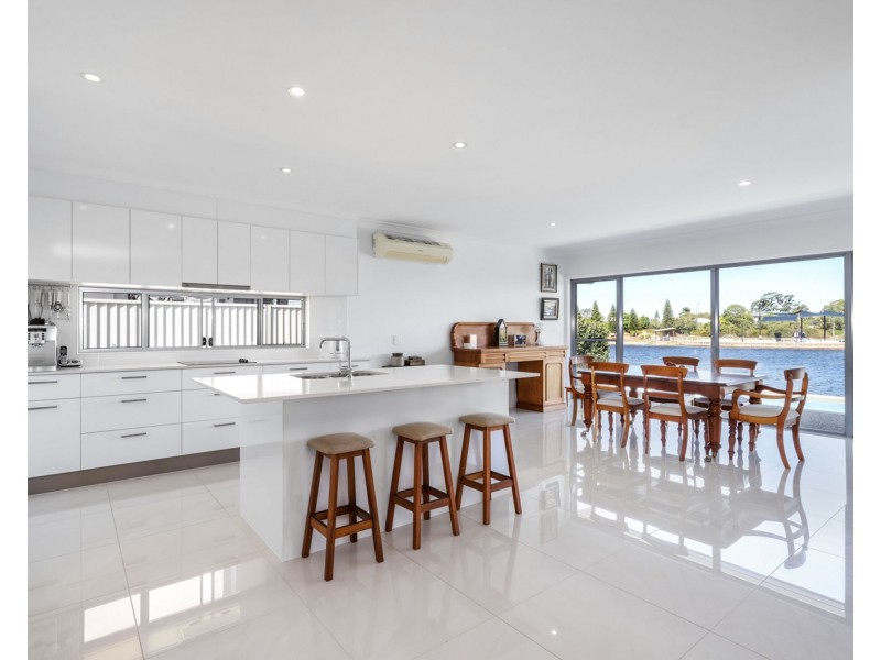 60 The Passage, Pelican Waters QLD 4551