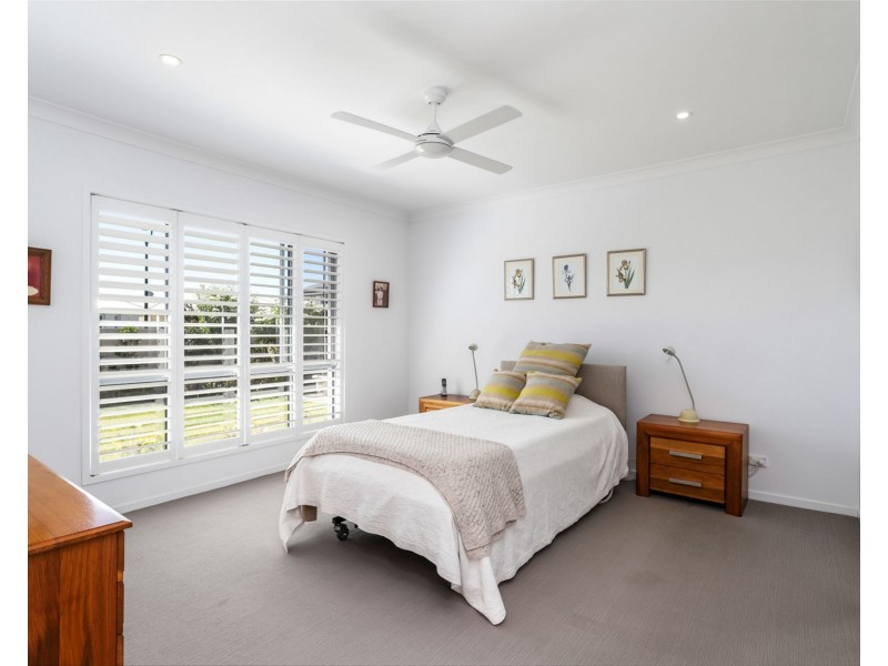60 The Passage, Pelican Waters QLD 4551