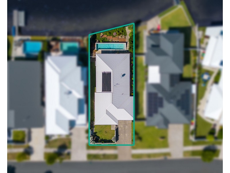 60 The Passage, Pelican Waters QLD 4551