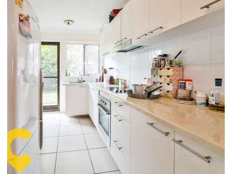 2/6 Goonawarra Drive, Mooloolaba QLD 4557