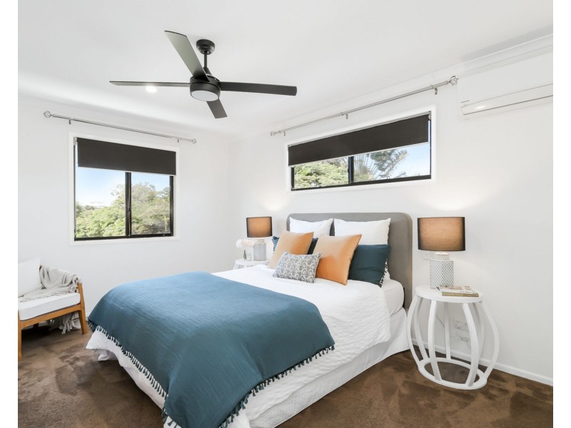 2/17 Minchinton Street, Caloundra QLD 4551