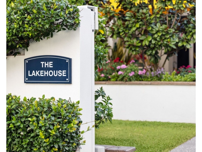 21 Webb Ellis Court, Pelican Waters QLD 4551