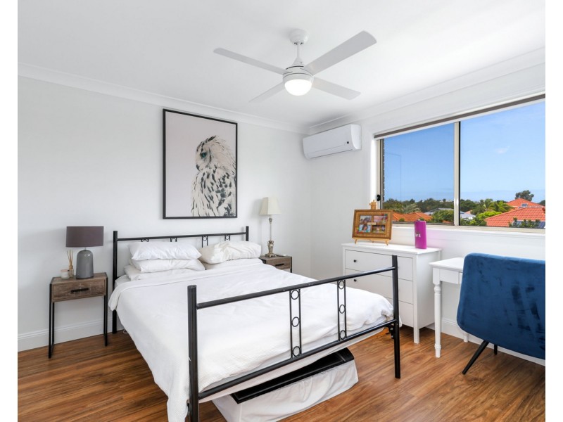 4 Firefly Street, Pelican Waters QLD 4551