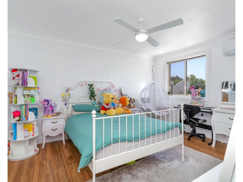 4 Firefly Street, Pelican Waters QLD 4551