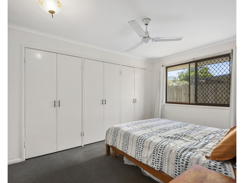 24 Saleng Crescent, Warana QLD 4575