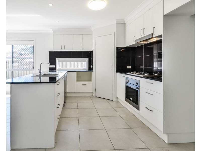 7 Avocet Street, Forest Glen QLD 4556