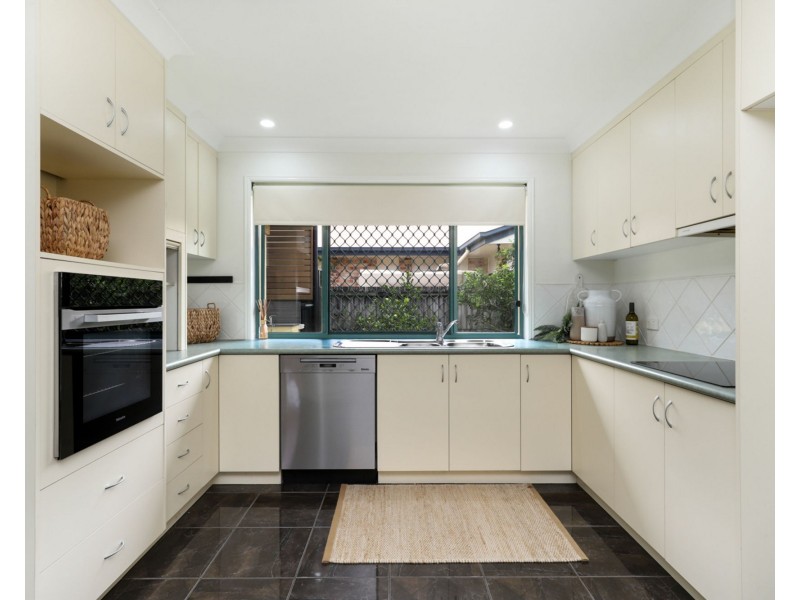 3 Bongaree Drive, Pelican Waters QLD 4551