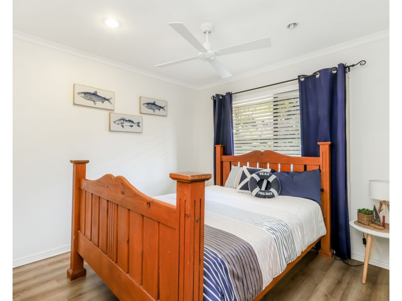 24 Gradorean Street, Pelican Waters QLD 4551