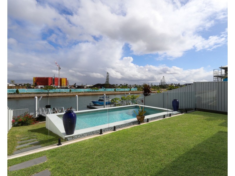 98 Marina View Drive, Pelican Waters QLD 4551