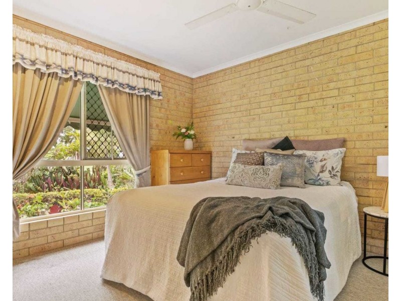 35 Bando Street, Pacific Paradise QLD 4564