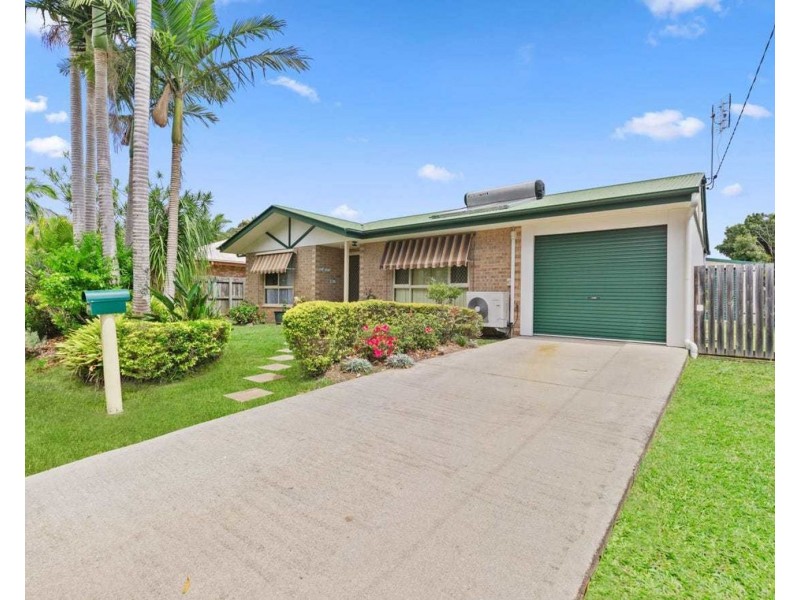 35 Bando Street, Pacific Paradise QLD 4564