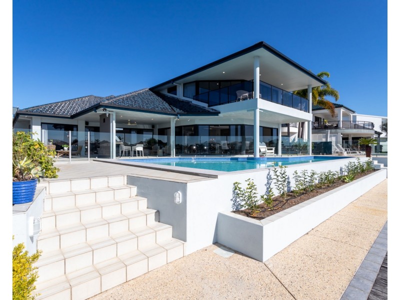 6/1 Raptor Place, Pelican Waters QLD 4551